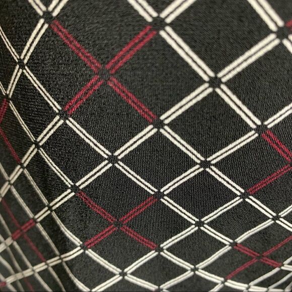 41 Hawthorn Tristana Essential Faux Wrap Dress - Picture 5 of 12